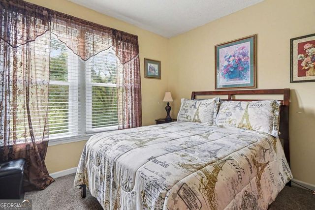 1975 Wynhurst Crossing, Stone Mountain, GA 30088