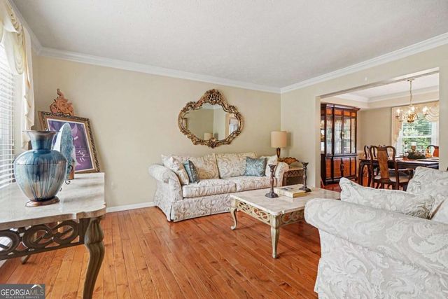 1975 Wynhurst Crossing, Stone Mountain, GA 30088