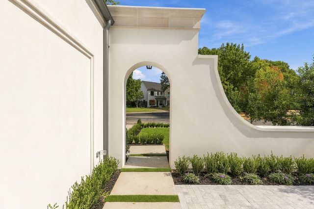 4651 Westside Drive, Highland Park, TX 75209