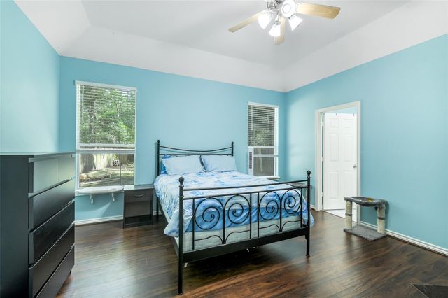 1310 Beech Drive, Conroe, TX 77385