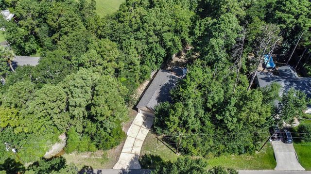 1310 Beech Drive, Conroe, TX 77385