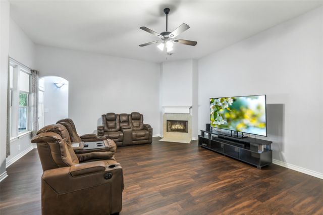 1310 Beech Drive, Conroe, TX 77385