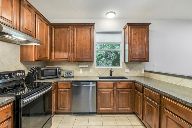 1310 Beech Drive, Conroe, TX 77385