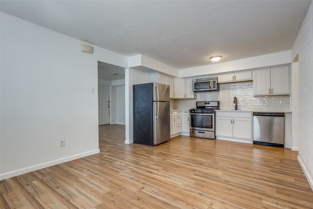 2309 Wesley Street B, Greenville, TX 75401