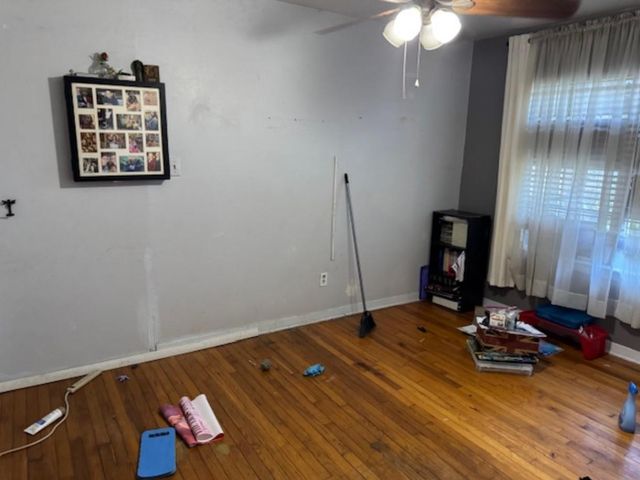 308 Edgewater Street, Richwood, TX 77531