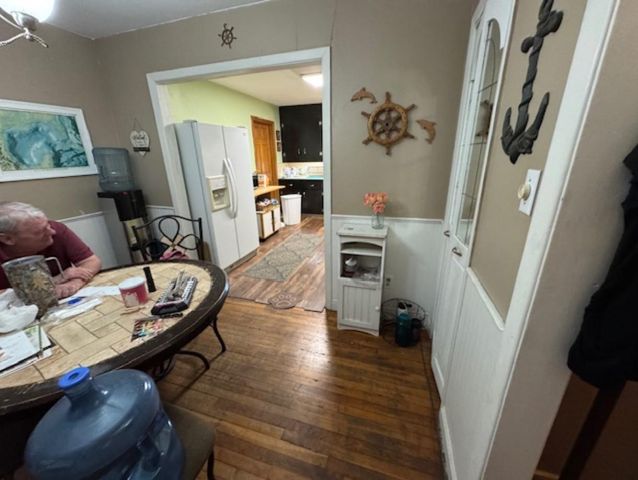 308 Edgewater Street, Richwood, TX 77531