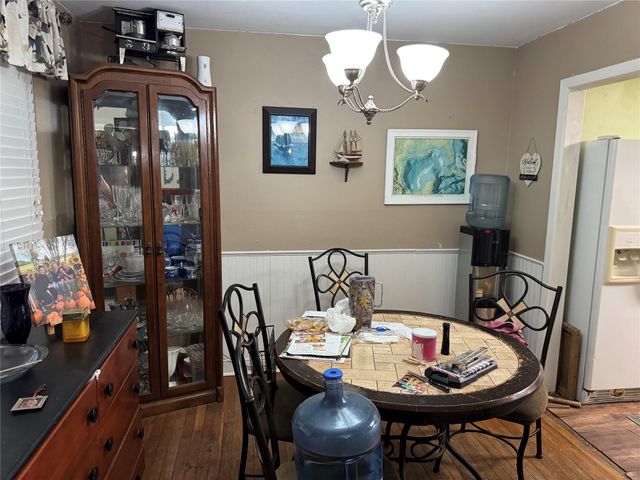 308 Edgewater Street, Richwood, TX 77531