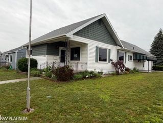 1303 23rd Street, Port Huron, MI 48060