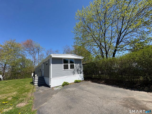 126 Thunderbird Drive, Naugatuck, CT 06770