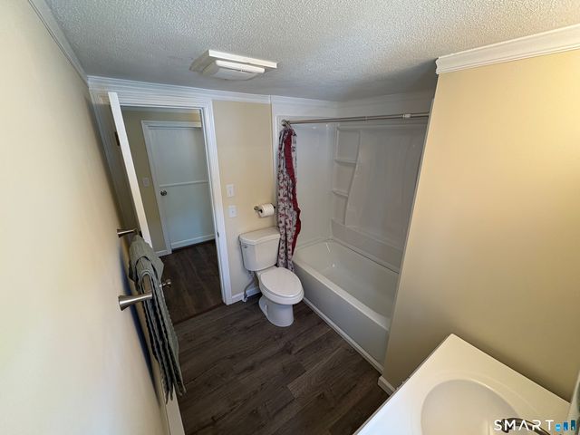 126 Thunderbird Drive, Naugatuck, CT 06770