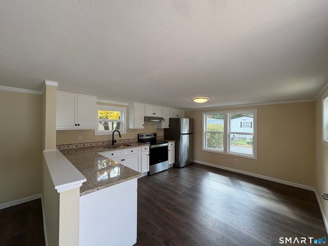 126 Thunderbird Drive, Naugatuck, CT 06770