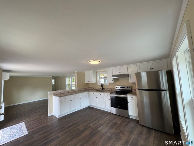 126 Thunderbird Drive, Naugatuck, CT 06770