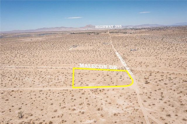 0 Auburn, Adelanto, CA 92301