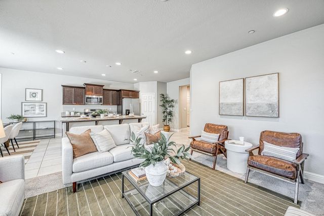 4596 Orchard Hills Road, Madera, CA 93636