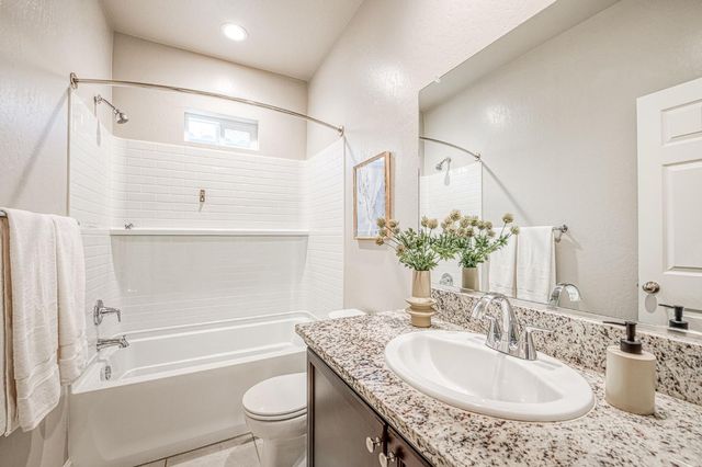 4596 Orchard Hills Road, Madera, CA 93636