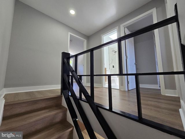 1426 DONDILL PL, Philadelphia, PA 19122