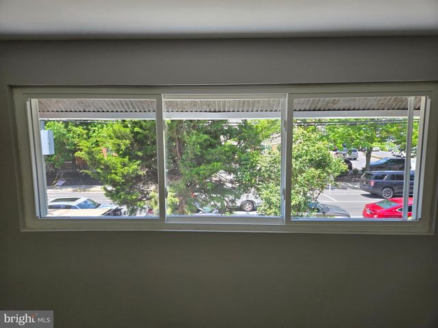 1426 DONDILL PL, Philadelphia, PA 19122