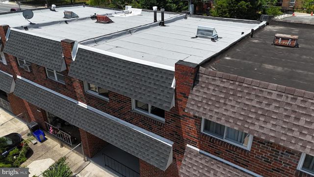 1426 DONDILL PL, Philadelphia, PA 19122