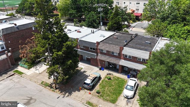 1426 DONDILL PL, Philadelphia, PA 19122
