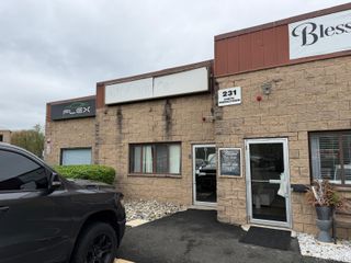 231 S Middletown Road, Nanuet, NY 10954