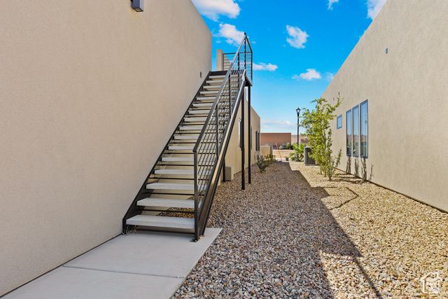 4982 W 3175 S, Hurricane, UT 84737