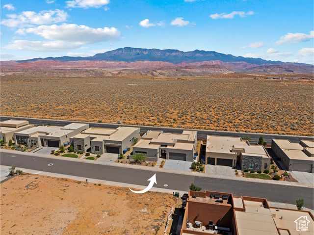 4982 W 3175 S, Hurricane, UT 84737