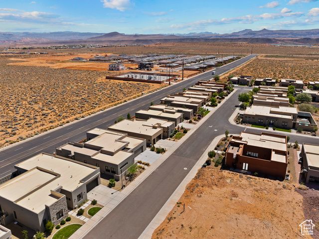 4982 W 3175 S, Hurricane, UT 84737