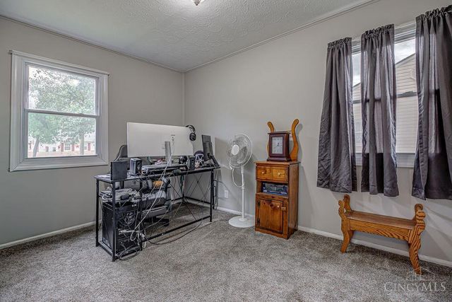 25 Flamingo Drive, St Clair Twp, OH 45013