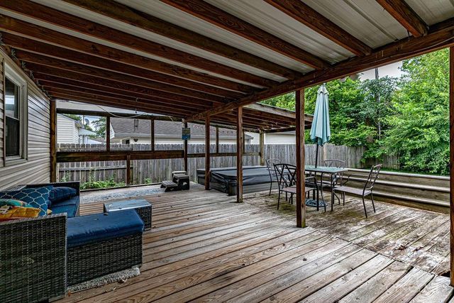 25 Flamingo Drive, St Clair Twp, OH 45013