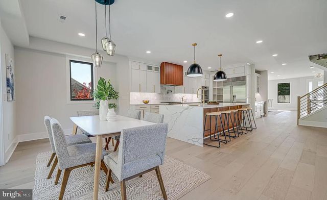 1927 GRIFFITH RD, Falls Church, VA 22043