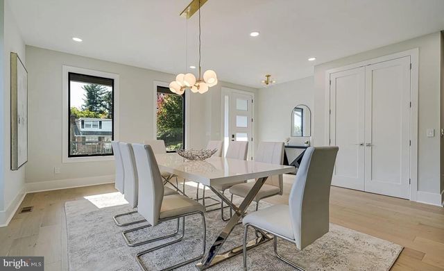 1927 GRIFFITH RD, Falls Church, VA 22043