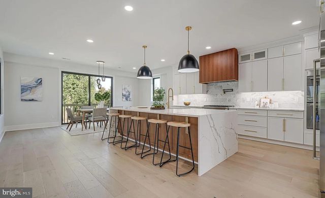 1927 GRIFFITH RD, Falls Church, VA 22043