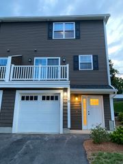 4 Fairview St 10, Chelmsford, MA 01863