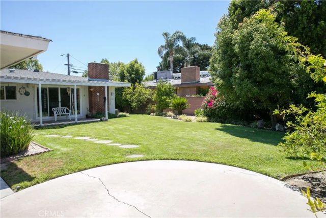 1203 W Laster Avenue, Anaheim, CA 92802