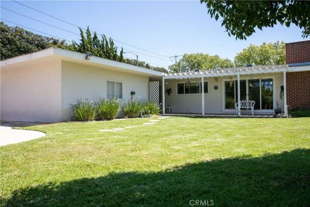 1203 W Laster Avenue, Anaheim, CA 92802