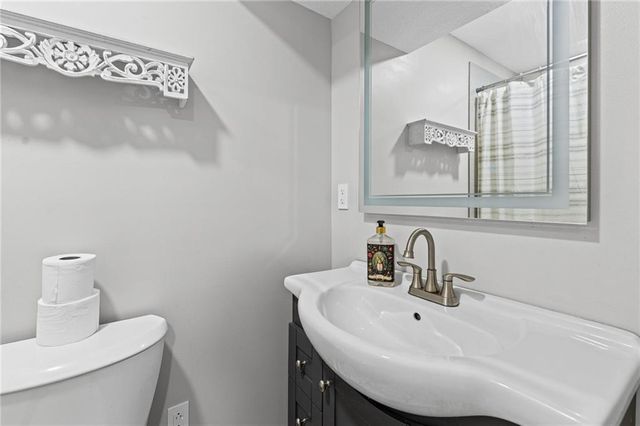 10200 NE 102nd Street, Kansas City, MO 64157
