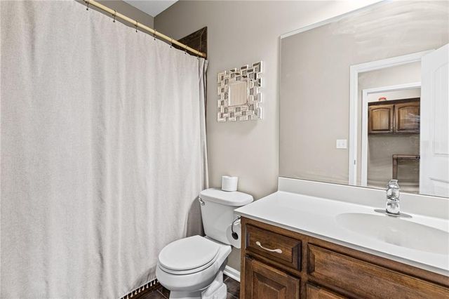 10200 NE 102nd Street, Kansas City, MO 64157