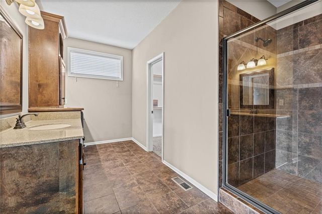10200 NE 102nd Street, Kansas City, MO 64157