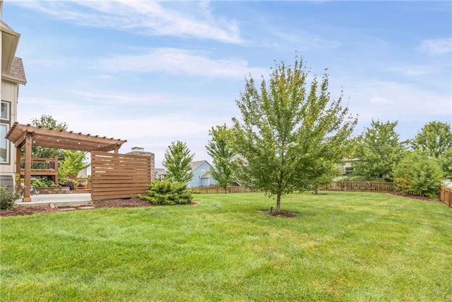 10200 NE 102nd Street, Kansas City, MO 64157