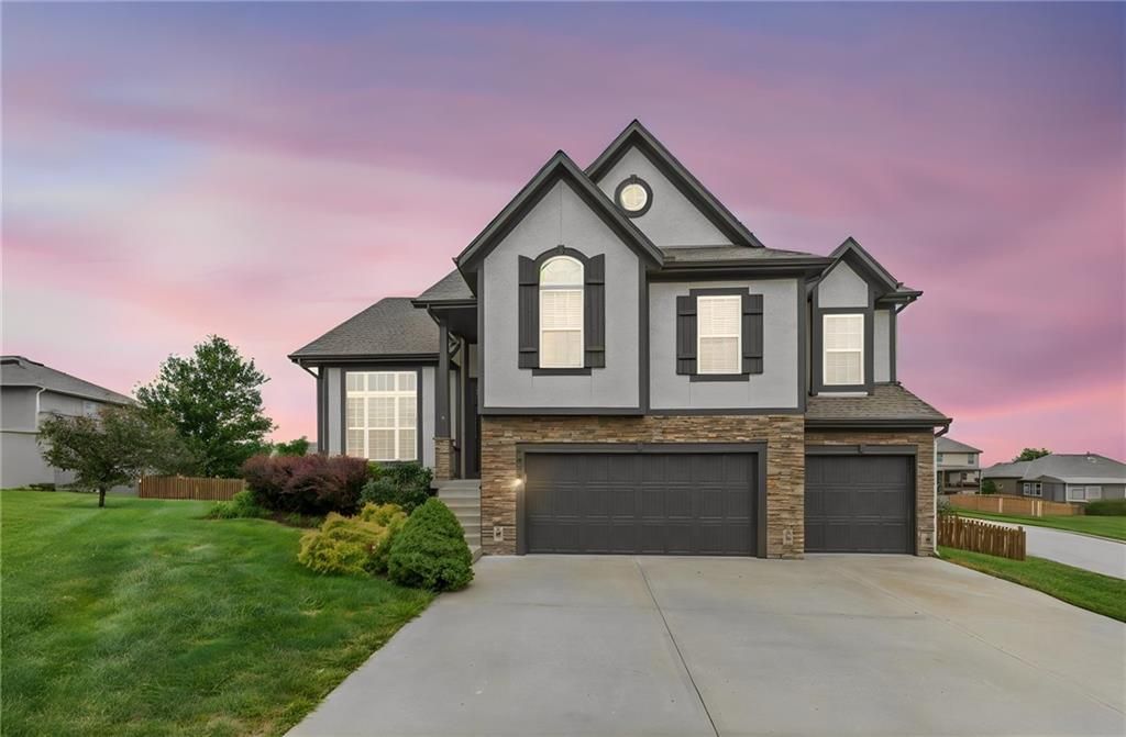 10200 NE 102nd Street, Kansas City, MO 64157