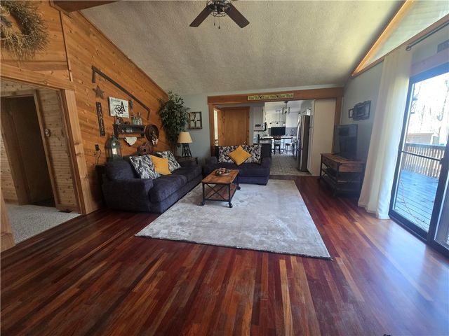 141 Hall Rd, Brady Twp, PA 16057