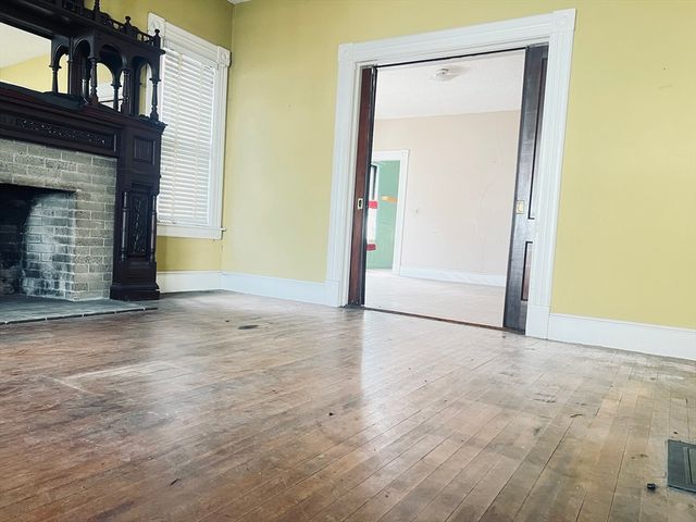 157-159 Lebanon St, Springfield, MA 01109
