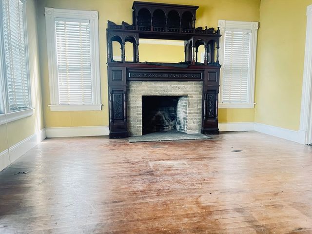 157-159 Lebanon St, Springfield, MA 01109
