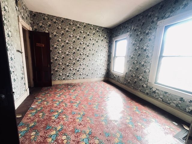 157-159 Lebanon St, Springfield, MA 01109
