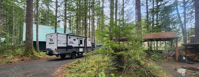 531 N Kokanee Ridge Drive, Hoodsport, WA 98548