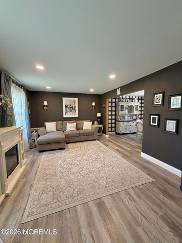 14 Gladiola Drive, Howell, NJ 07731