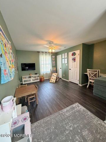 14 Gladiola Drive, Howell, NJ 07731