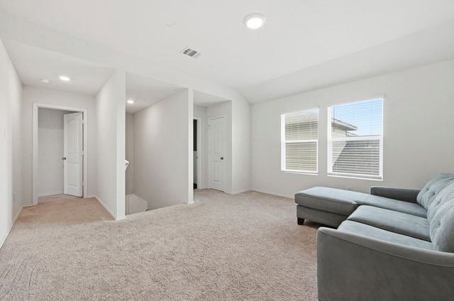 162 Euclid LN, Kyle, TX 78640