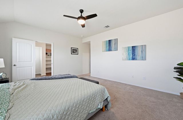 162 Euclid LN, Kyle, TX 78640