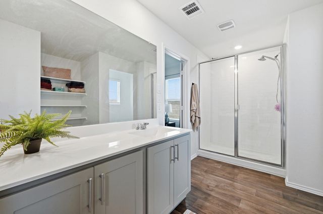 162 Euclid LN, Kyle, TX 78640